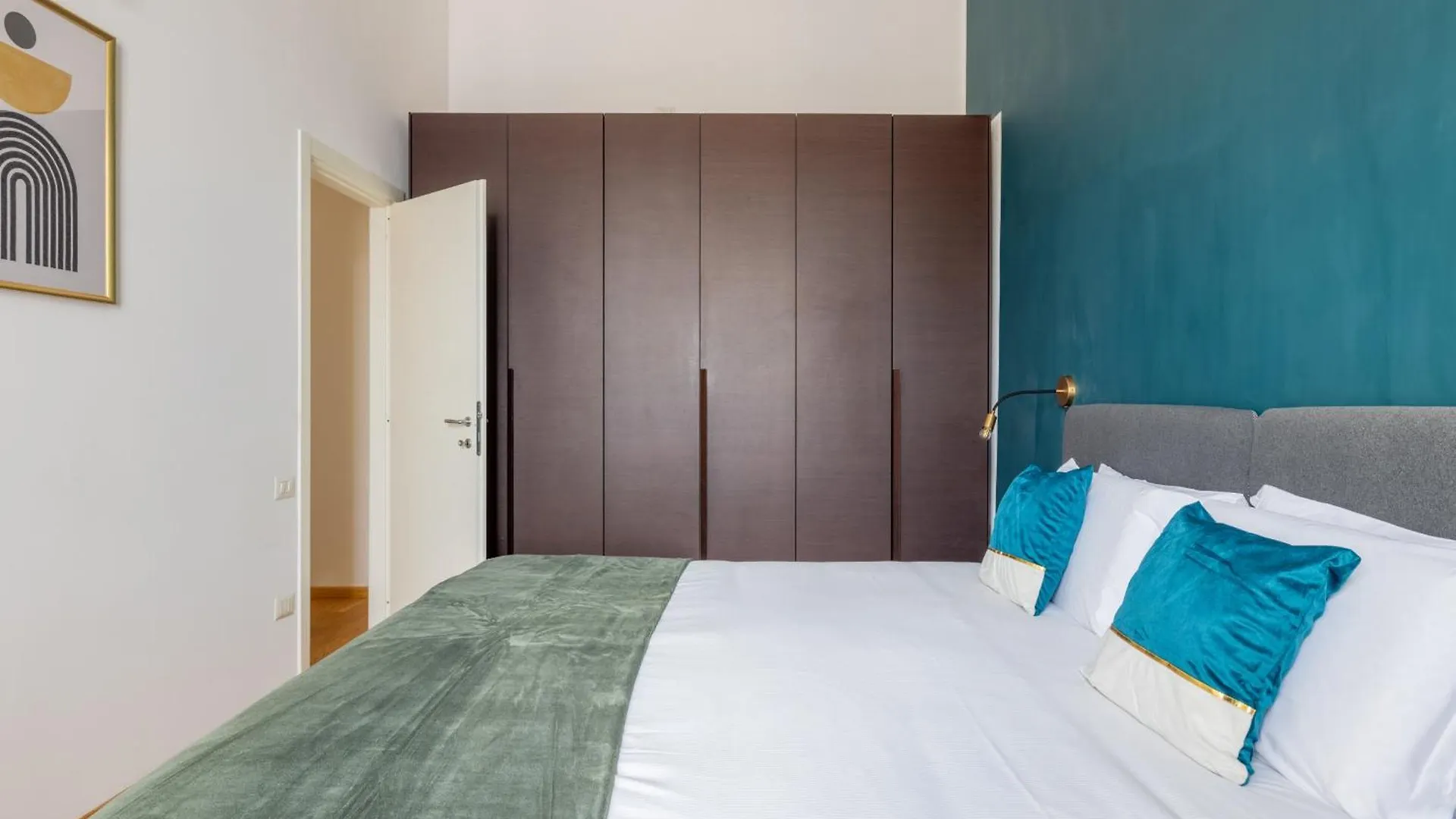 Elegant Apt With Two Bedrooms Rome 0*,  Italy
